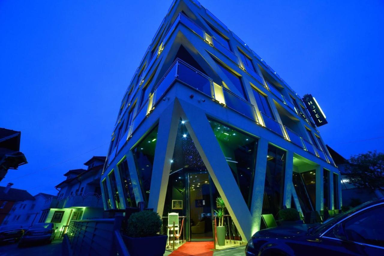 Palace Hotel Velika Kladusa